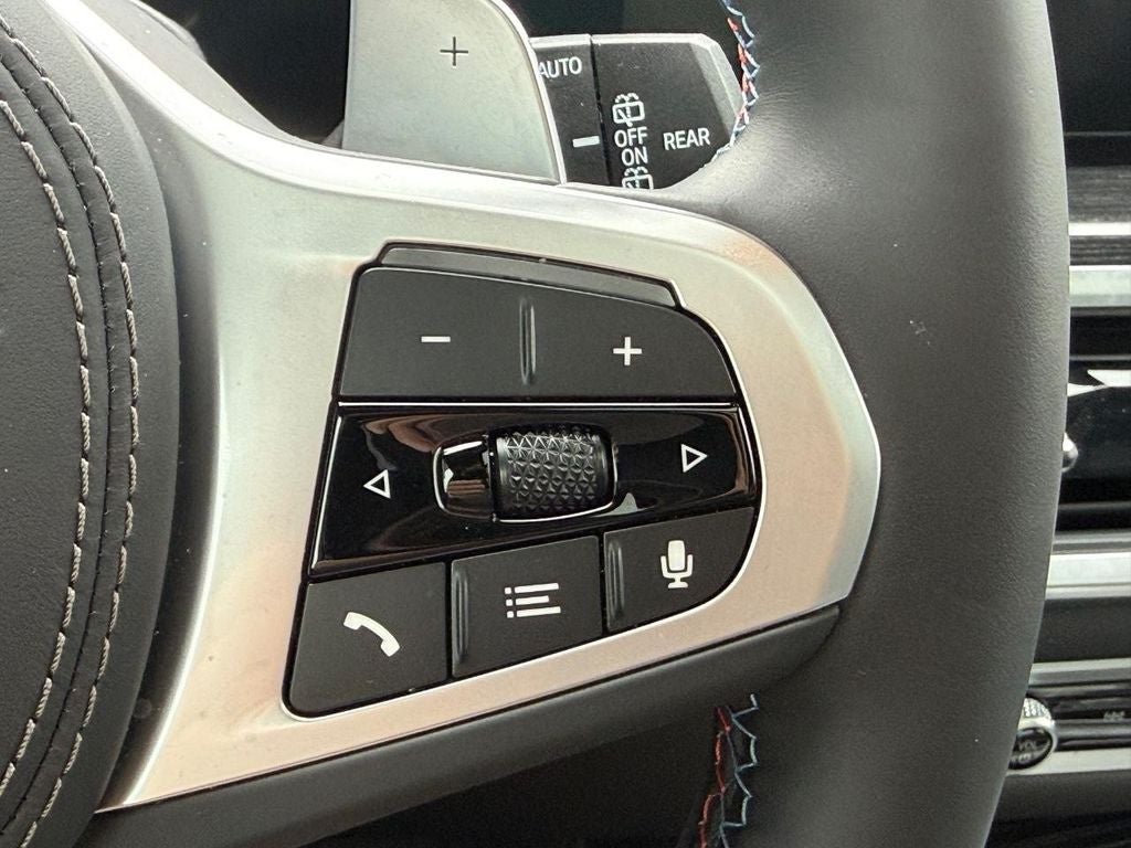 2026 BMW X7 M60i