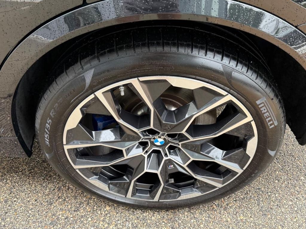 2026 BMW X7 M60i