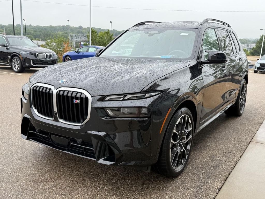 2026 BMW X7 M60i