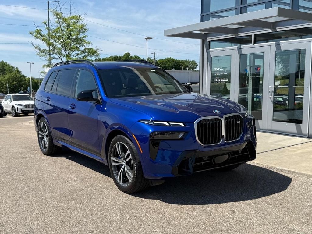2026 BMW X7 M60i