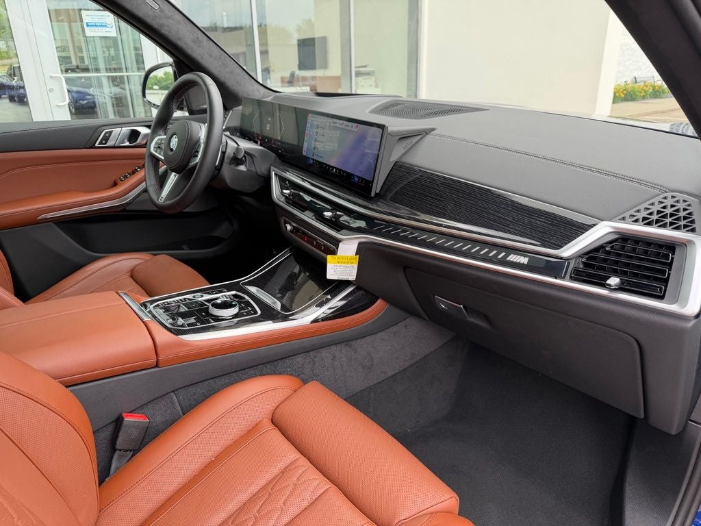2026 BMW X7 M60i