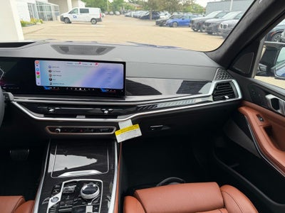 2026 BMW X7 M60i