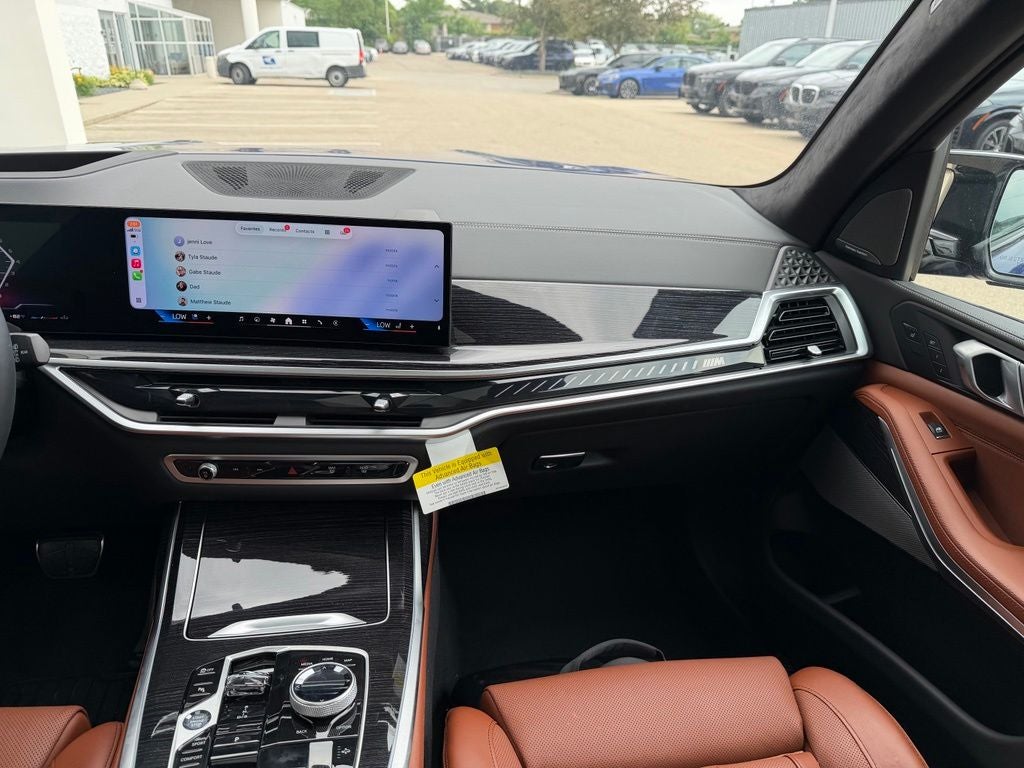 2026 BMW X7 M60i