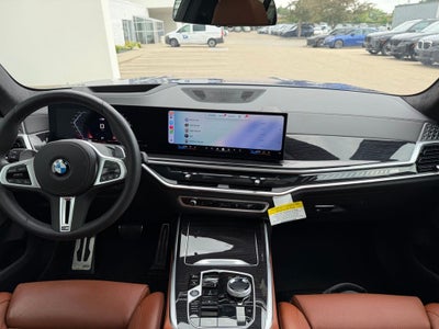2026 BMW X7 M60i