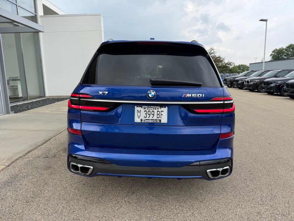 2026 BMW X7 M60i