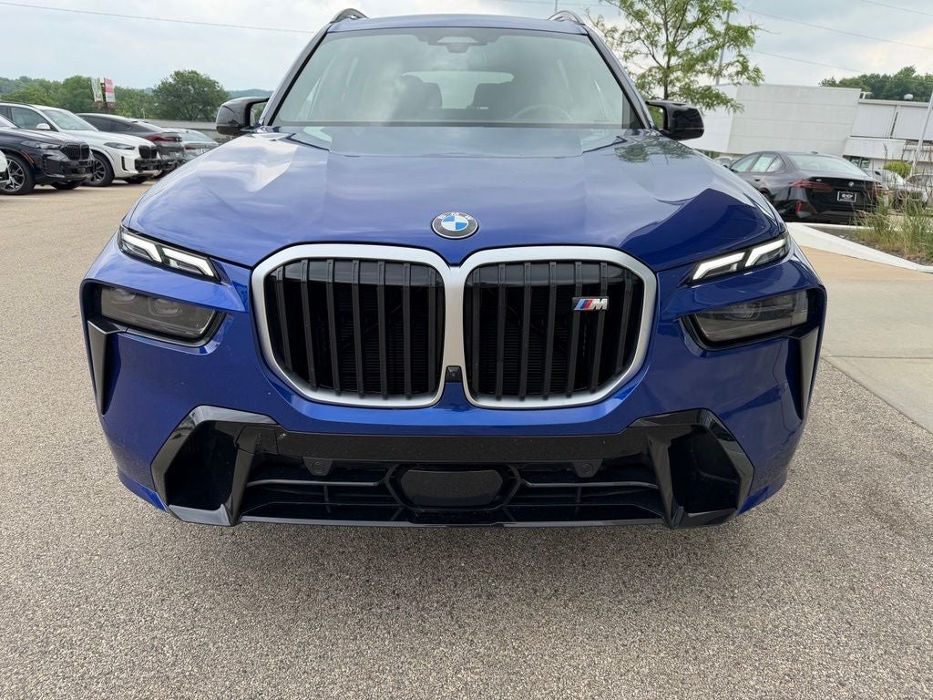 2026 BMW X7 M60i