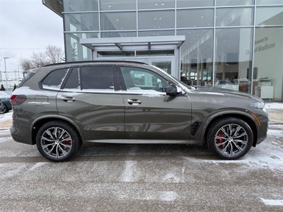2025 BMW X5 M60i