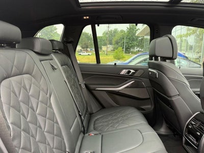 2025 BMW X5 M60i