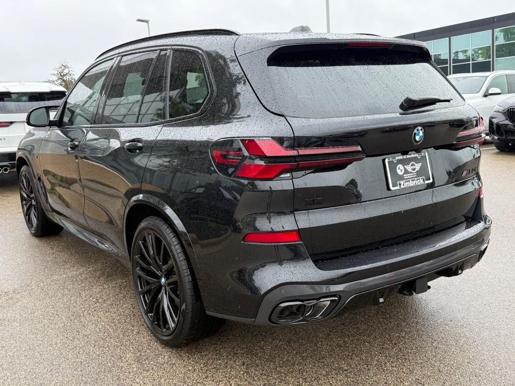 2025 BMW X5 M60i