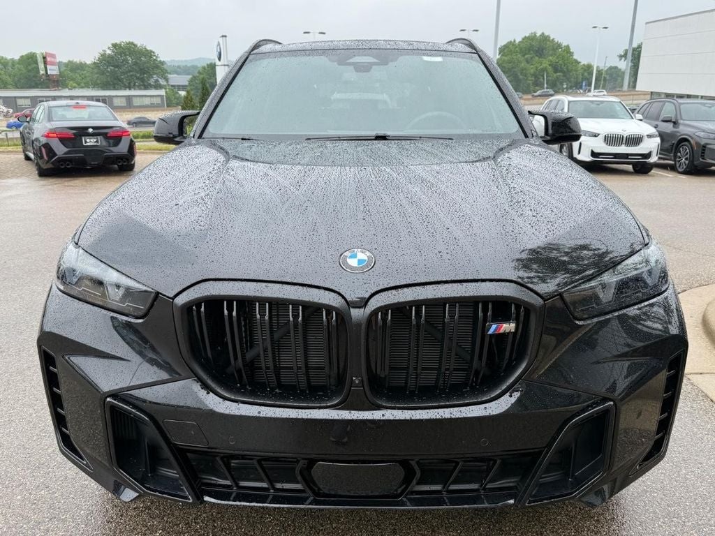 2025 BMW X5 M60i