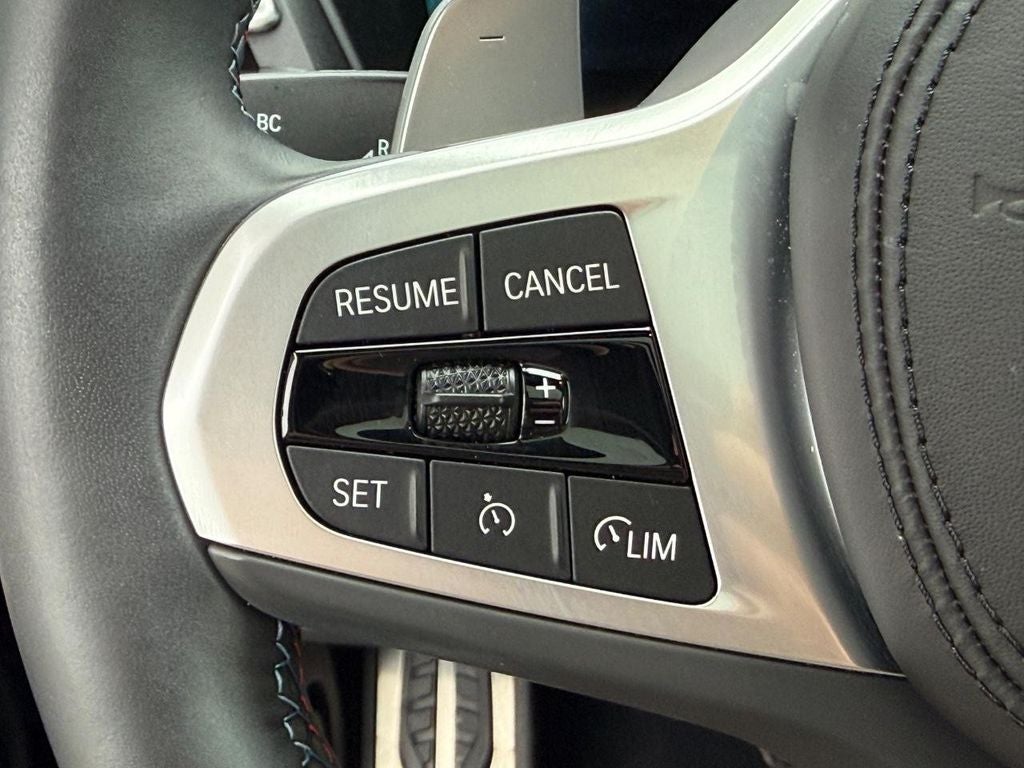 2025 BMW X4 M40i