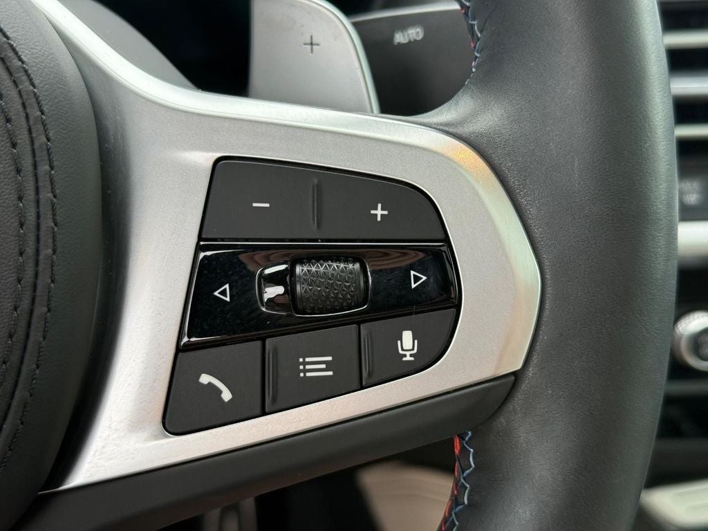 2025 BMW X4 M40i