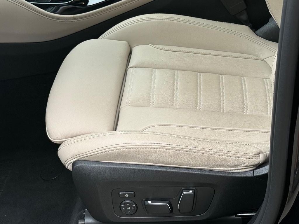 2025 BMW X4 M40i