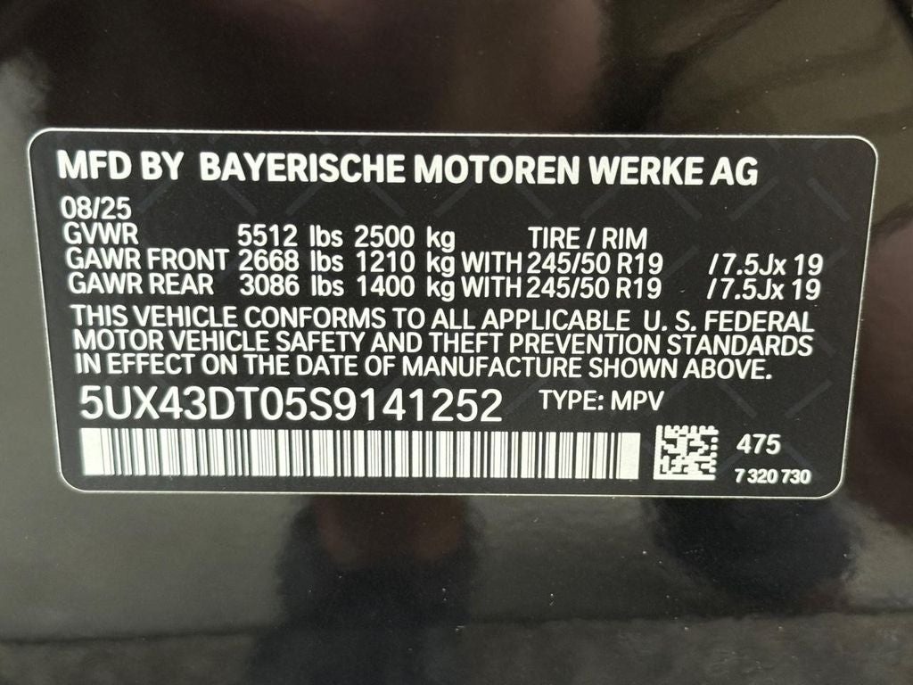2025 BMW X4 M40i