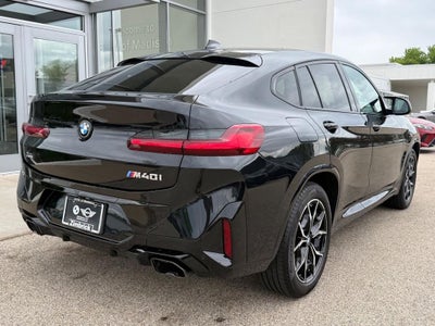 2025 BMW X4 M40i