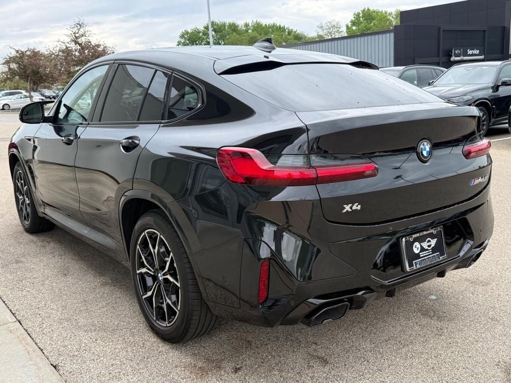 2025 BMW X4 M40i