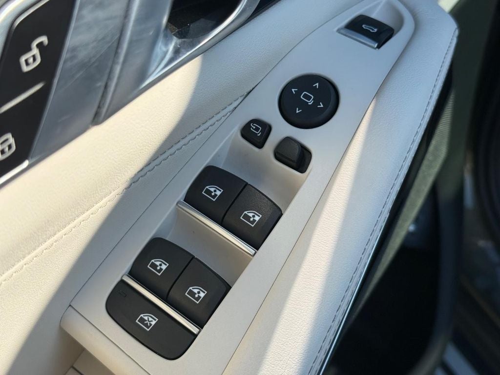 2025 BMW X5 xDrive50e