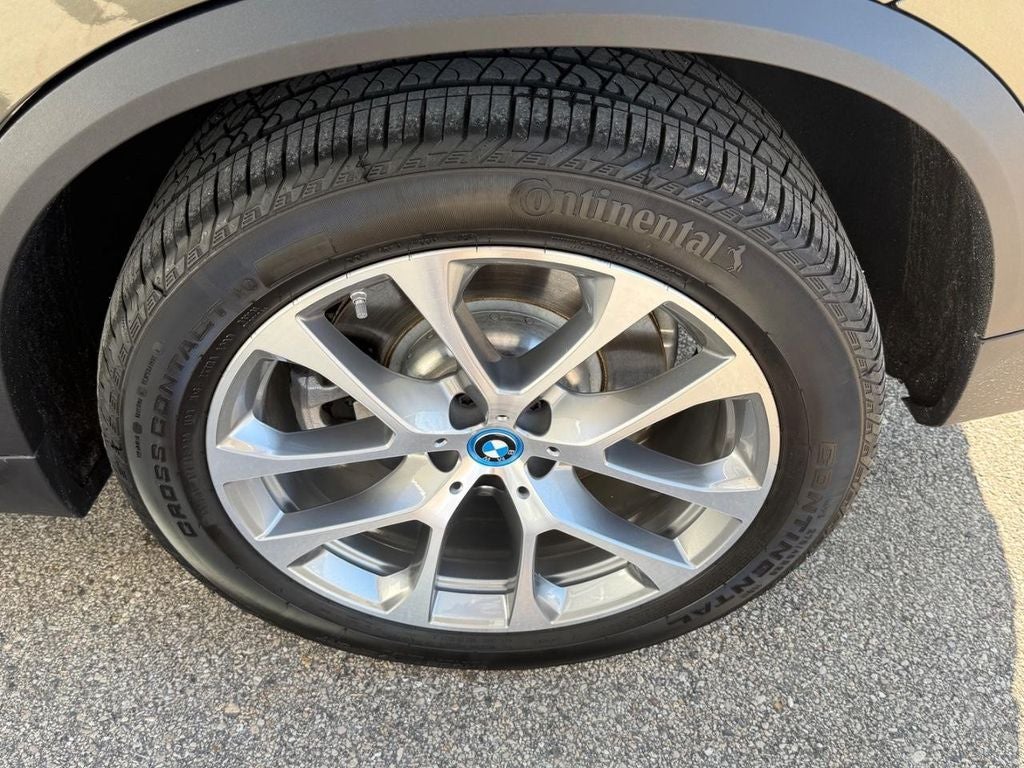 2025 BMW X5 xDrive50e