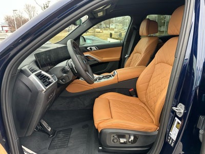 2025 BMW X6 M60i