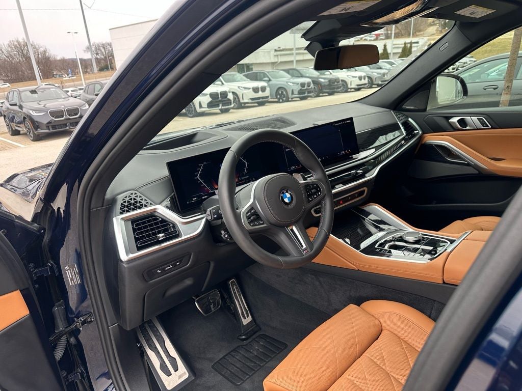 2025 BMW X6 M60i