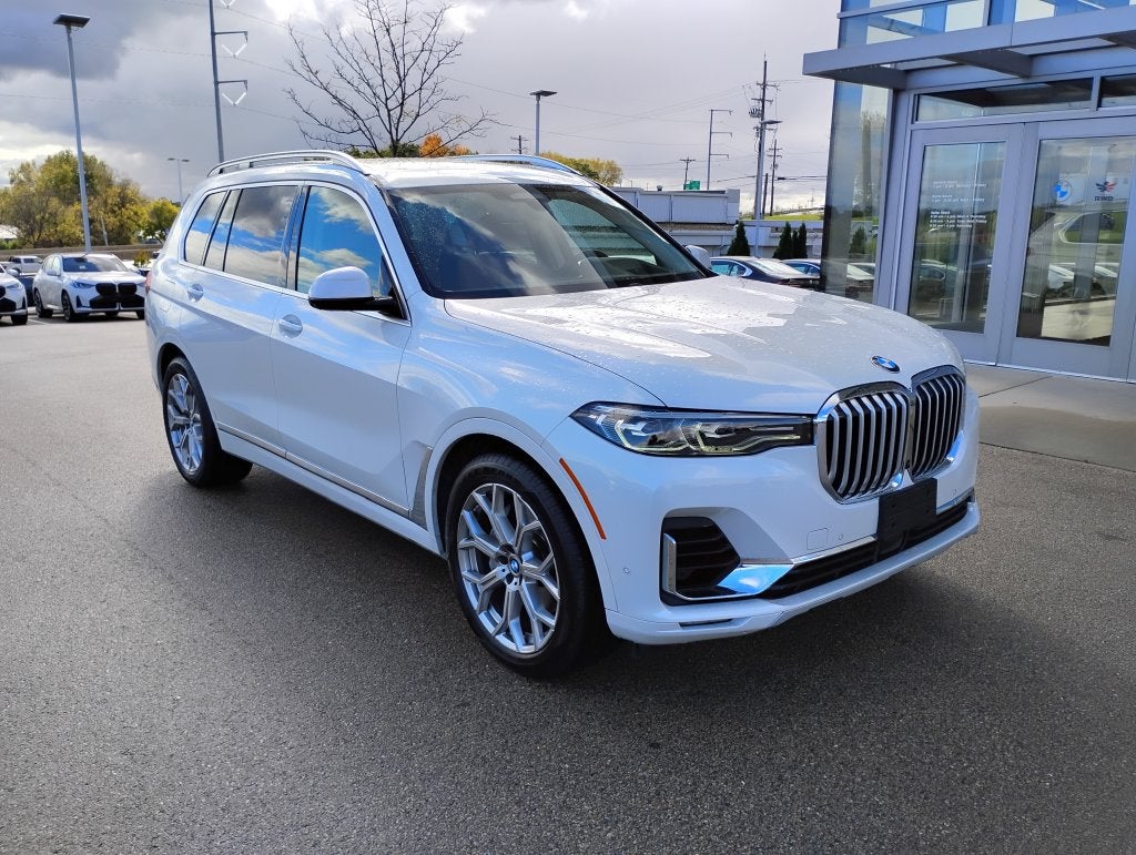 2022 BMW X7
