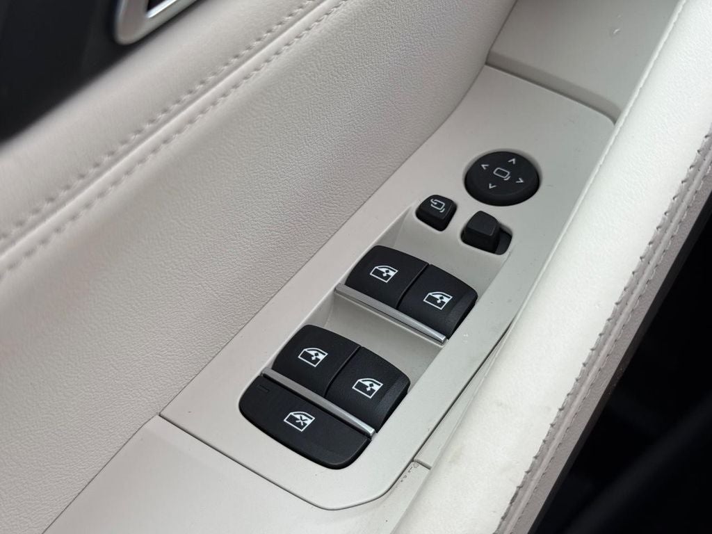 2021 BMW X6 xDrive40i