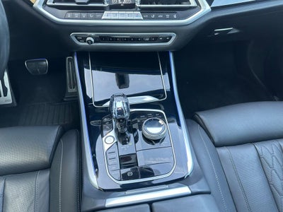2022 BMW X5 M50i