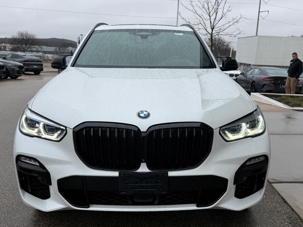 2021 BMW X5 M50i