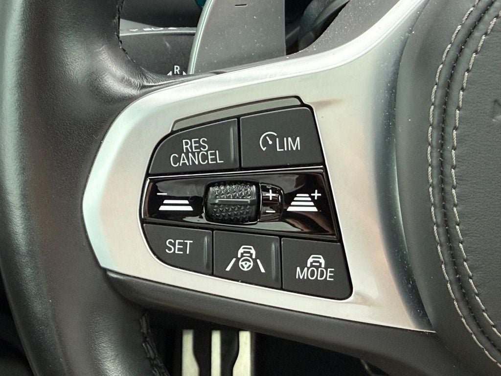 2022 BMW X5 M50i