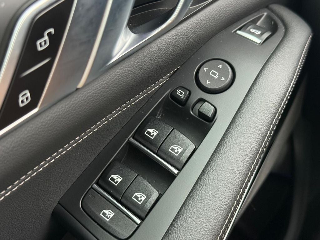 2022 BMW X5 M50i