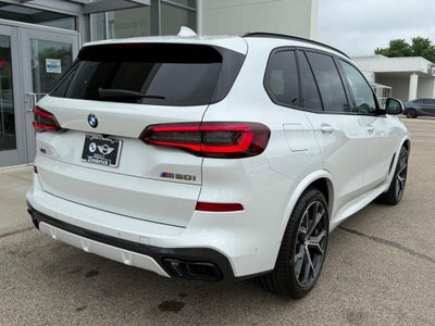 2022 BMW X5 M50i