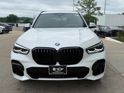 2022 BMW X5 M50i