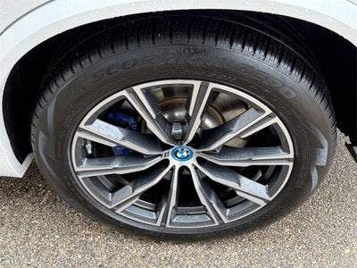 2023 BMW X5 xDrive45e