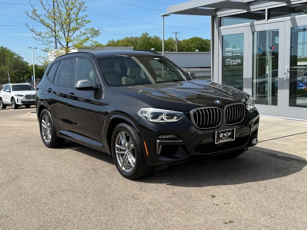 2021 BMW X3 M40i's photo
