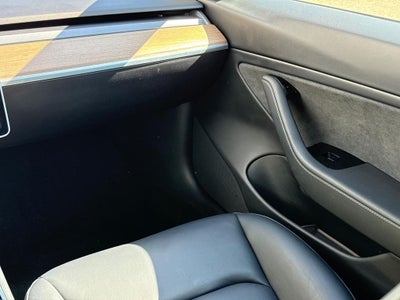 2020 Tesla Model 3 Long Range