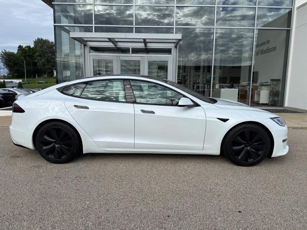 Used 2022 Tesla Model S Plaid with VIN 5YJSA1E66NF476237 for sale in Madison, WI