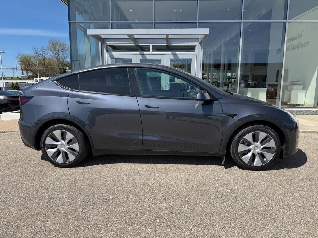 Used 2022 Tesla Model Y Long Range with VIN 7SAYGDEE5NF365151 for sale in Madison, WI