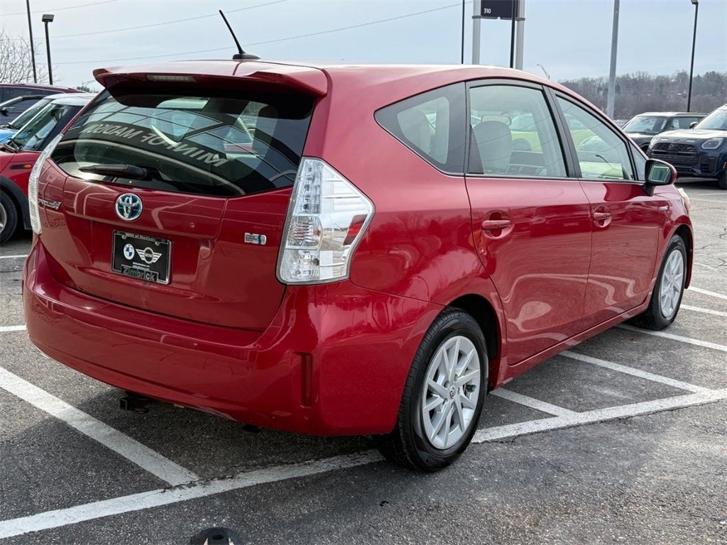 2012 Toyota Prius v Three
