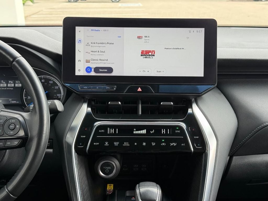 2023 Toyota Venza XLE