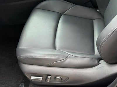 2023 Toyota Venza XLE