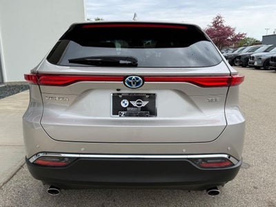 2023 Toyota Venza XLE