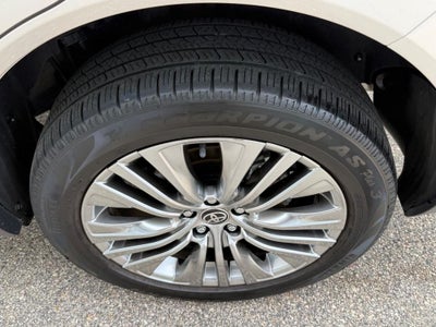 2023 Toyota Venza XLE