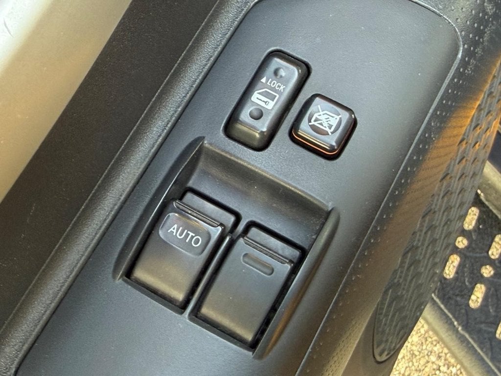 2007 Toyota FJ Cruiser Base