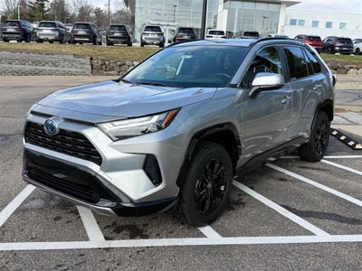 2023 Toyota RAV4 Hybrid SE