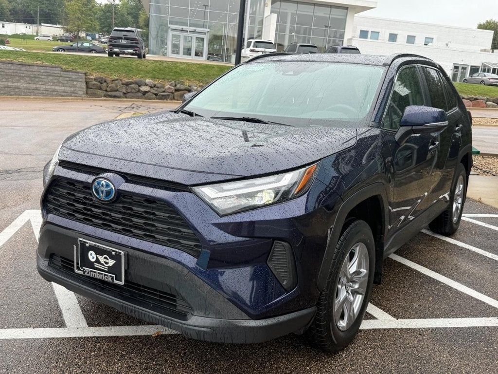 2023 Toyota RAV4 Hybrid XLE