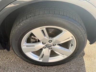 2019 Audi Q5 2.0T Premium Plus quattro