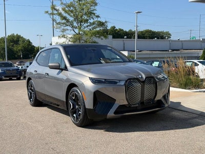 2025 BMW iX xDrive50