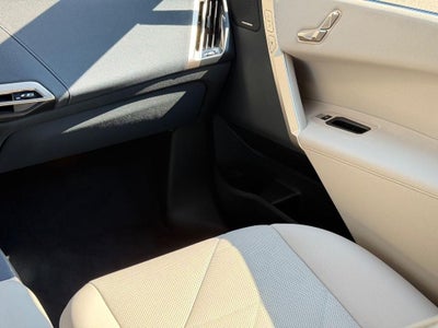 2025 BMW iX xDrive50