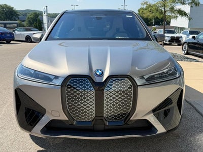 2025 BMW iX xDrive50