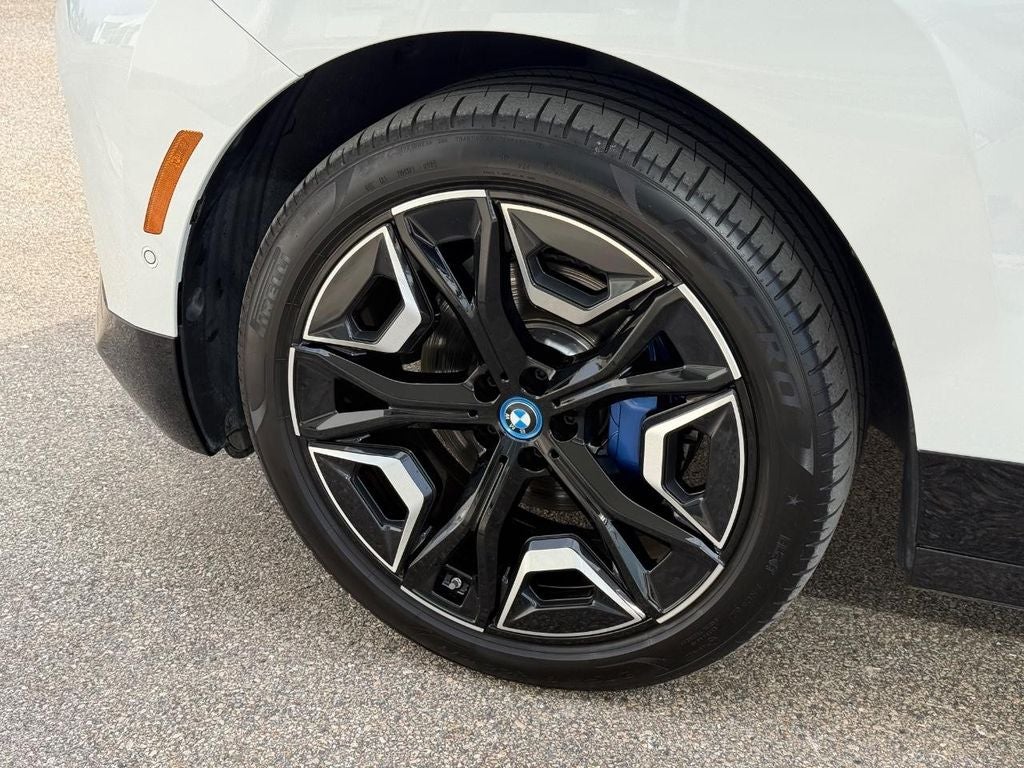 2024 BMW iX xDrive50
